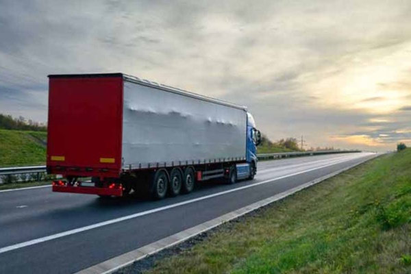 How to Choose the Best Trucking Service?